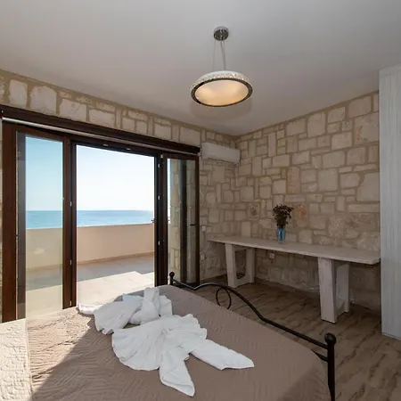 La Perla 别墅 Khartáta