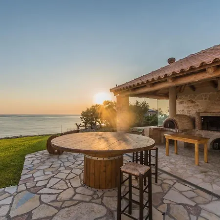 וילה La Perla Khartáta