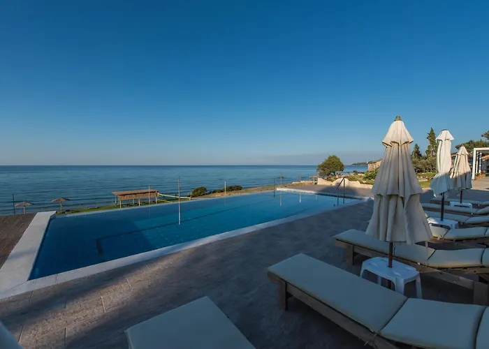 La Perla Villa Khartáta